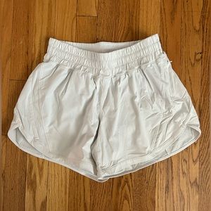 Lululemon Track That Short 5", size 6